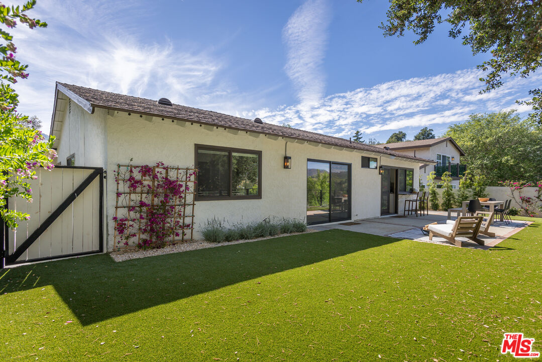 29353 Deep Shadow Dr