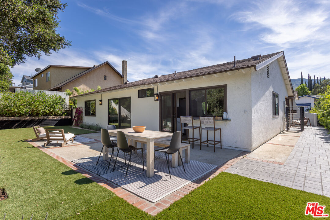 29353 Deep Shadow Dr