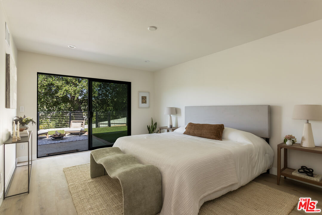 29353 Deep Shadow Dr