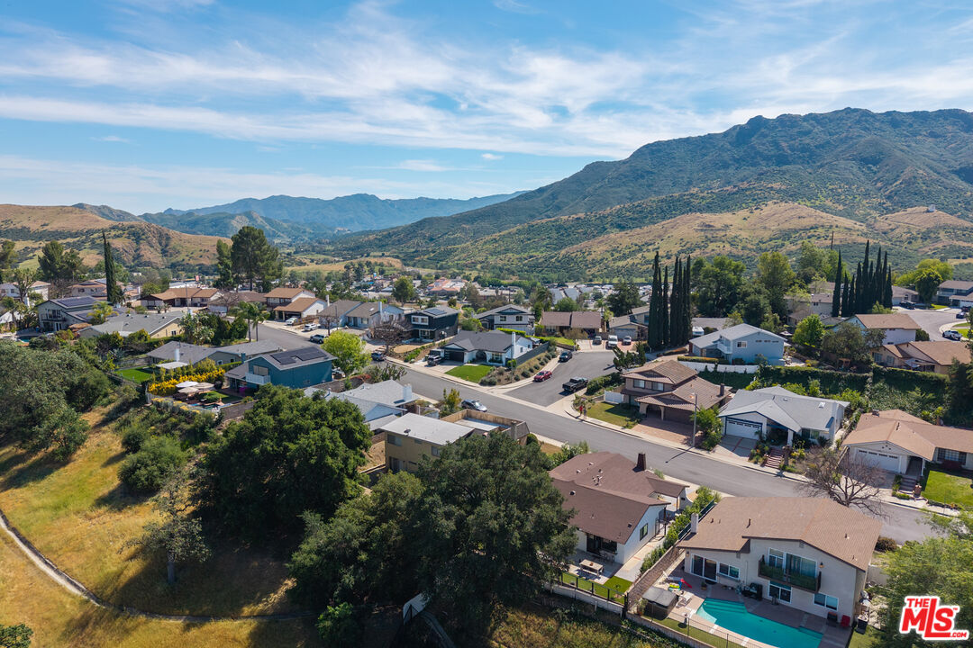 29353 Deep Shadow Dr