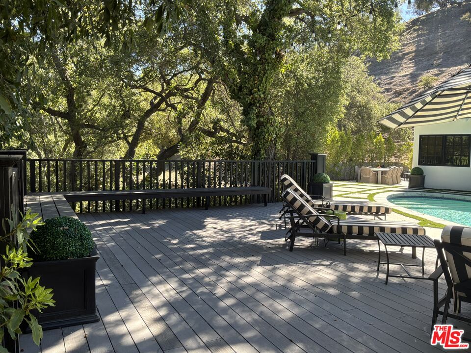 16822 Escalon Dr