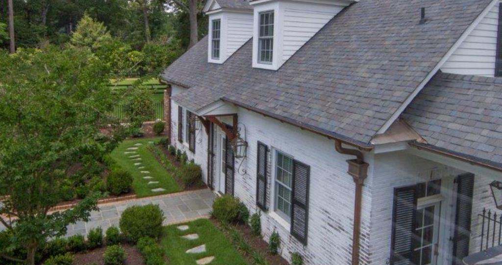 855 Two Notch Road SE