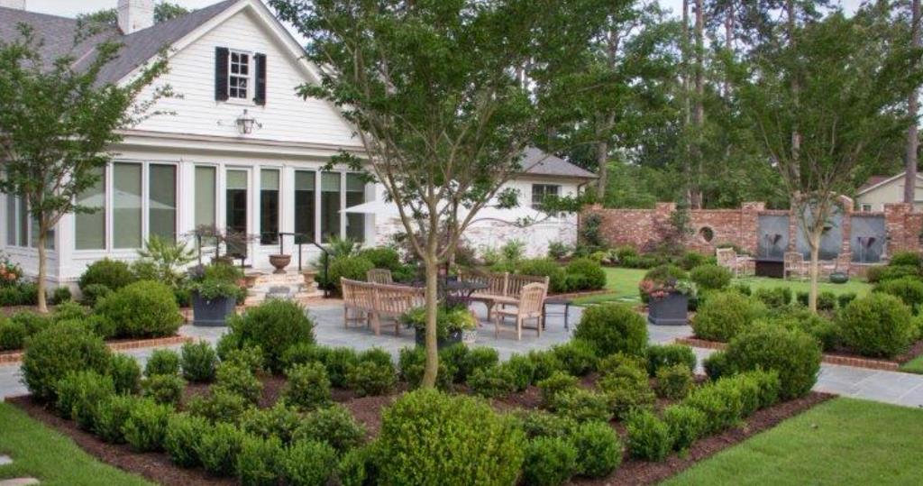 855 Two Notch Road SE