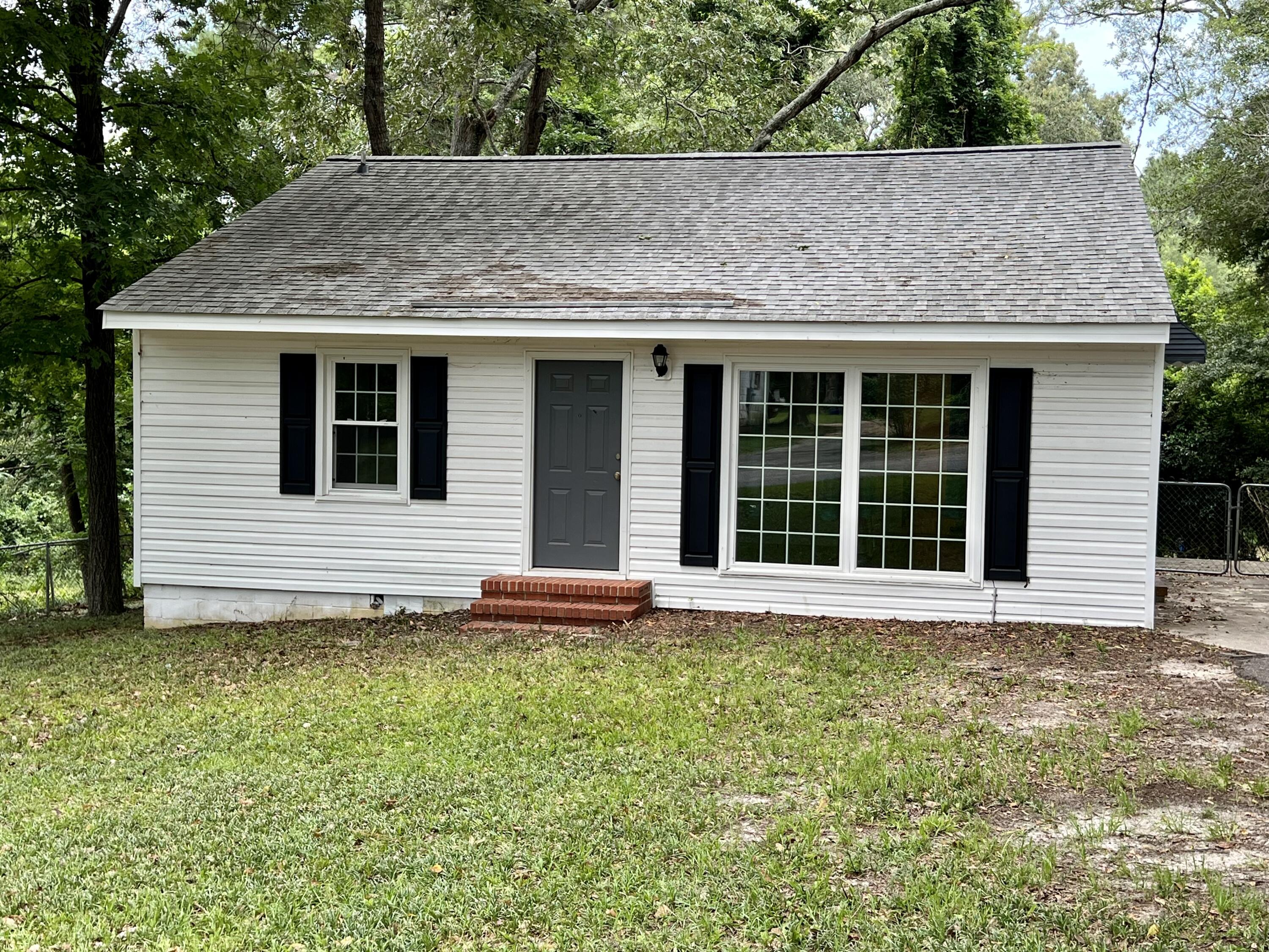 2928 Tennessee Lane