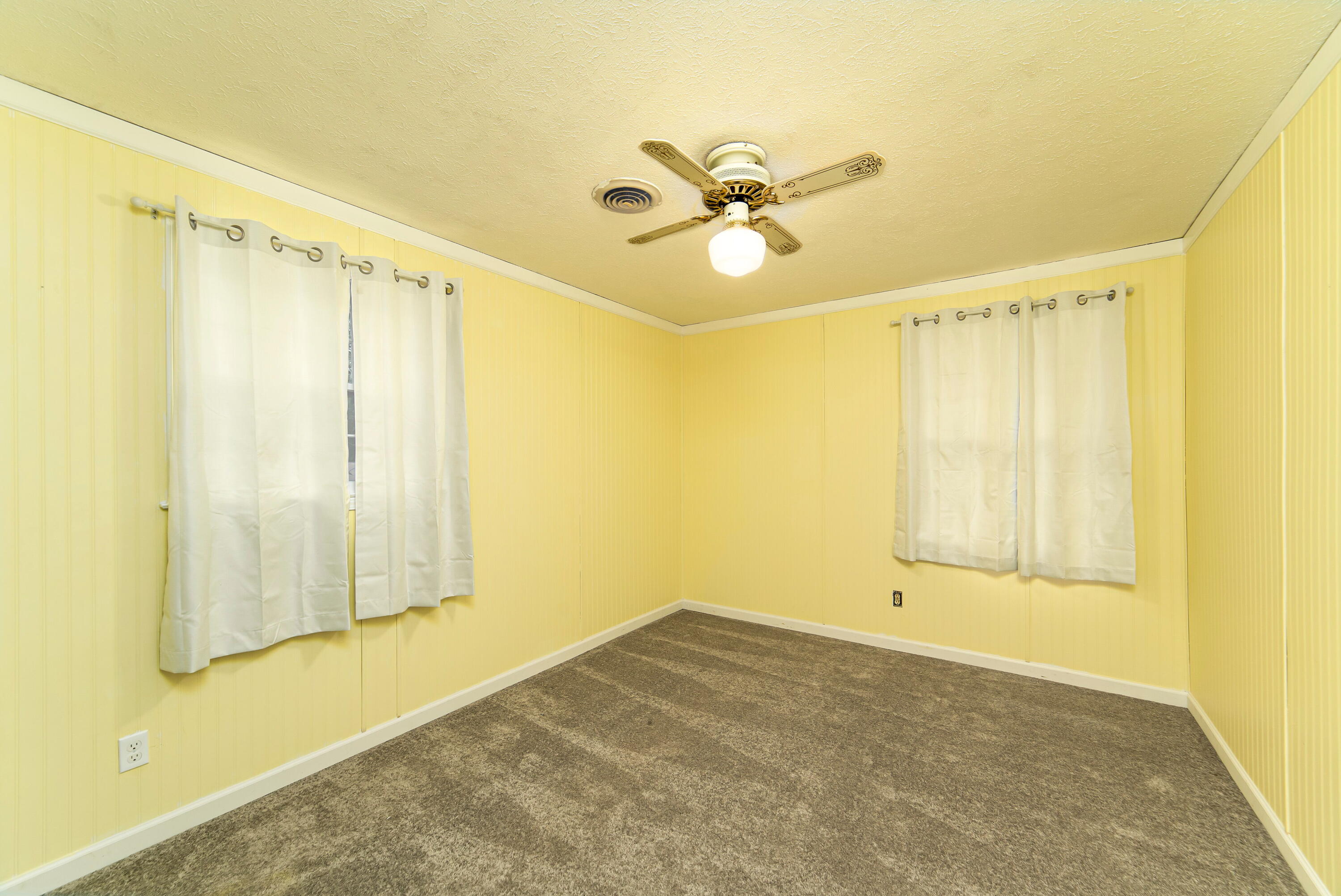 9 Rosemary Drive