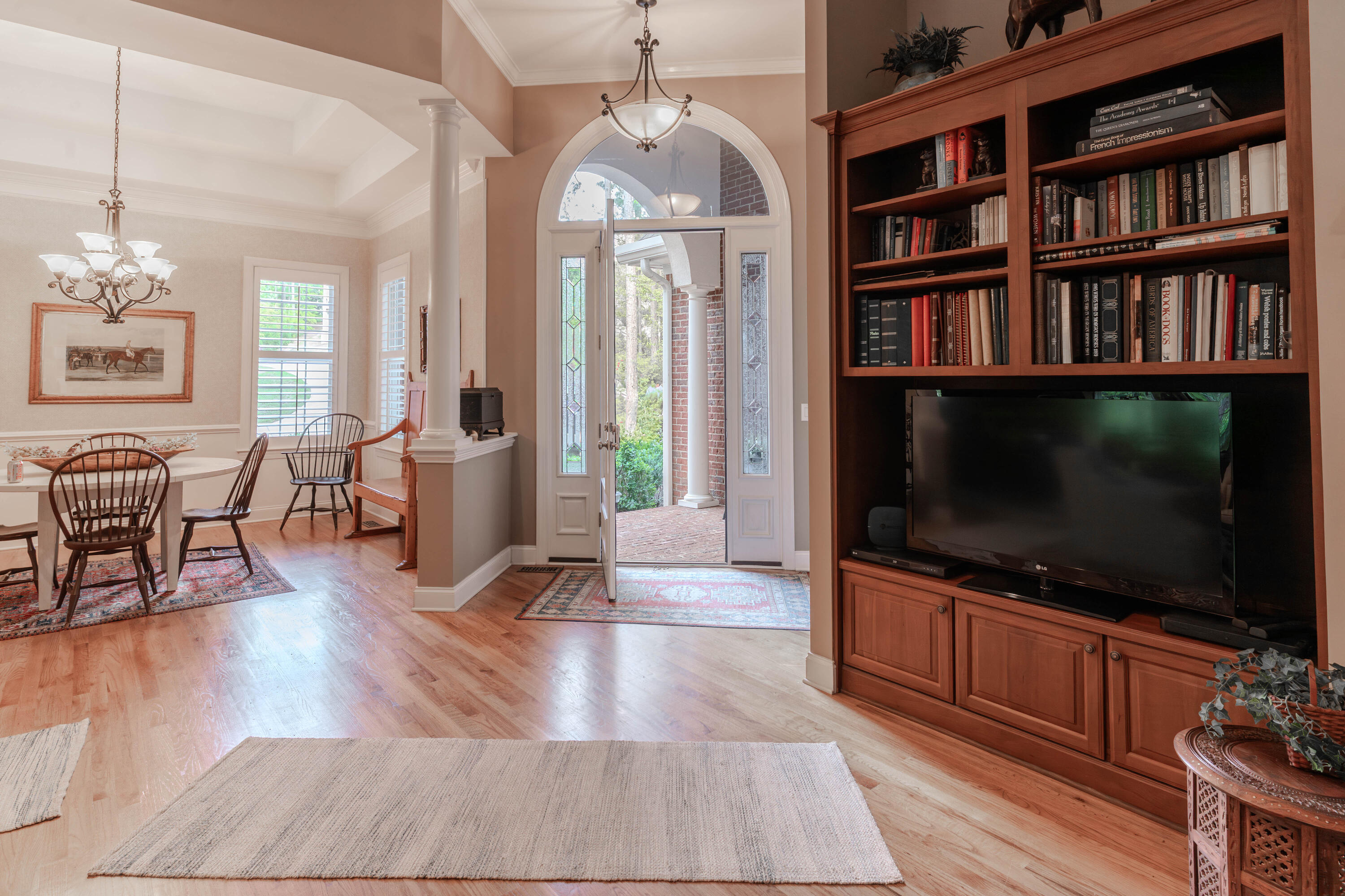 213 Birch Tree Circle