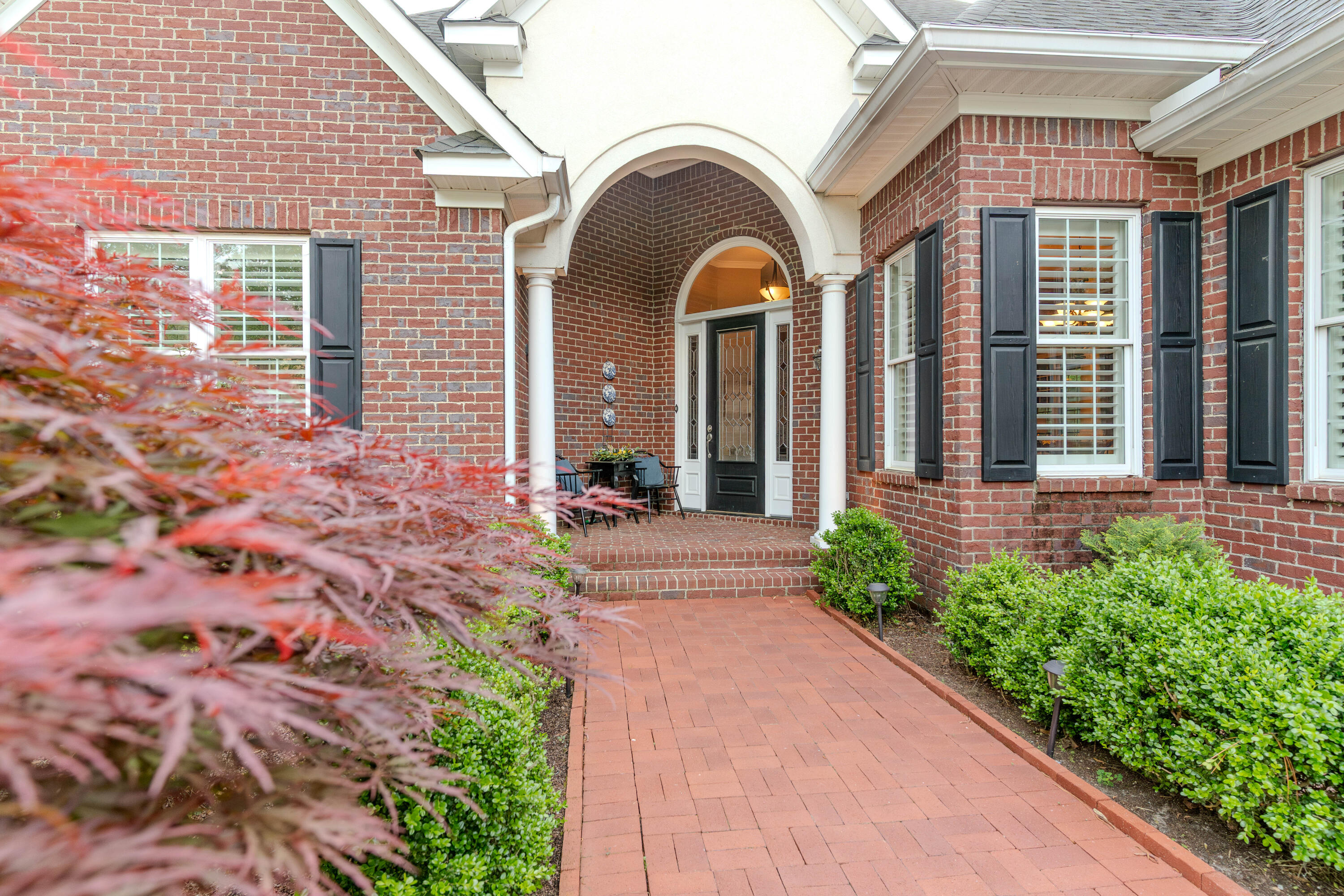 213 Birch Tree Circle