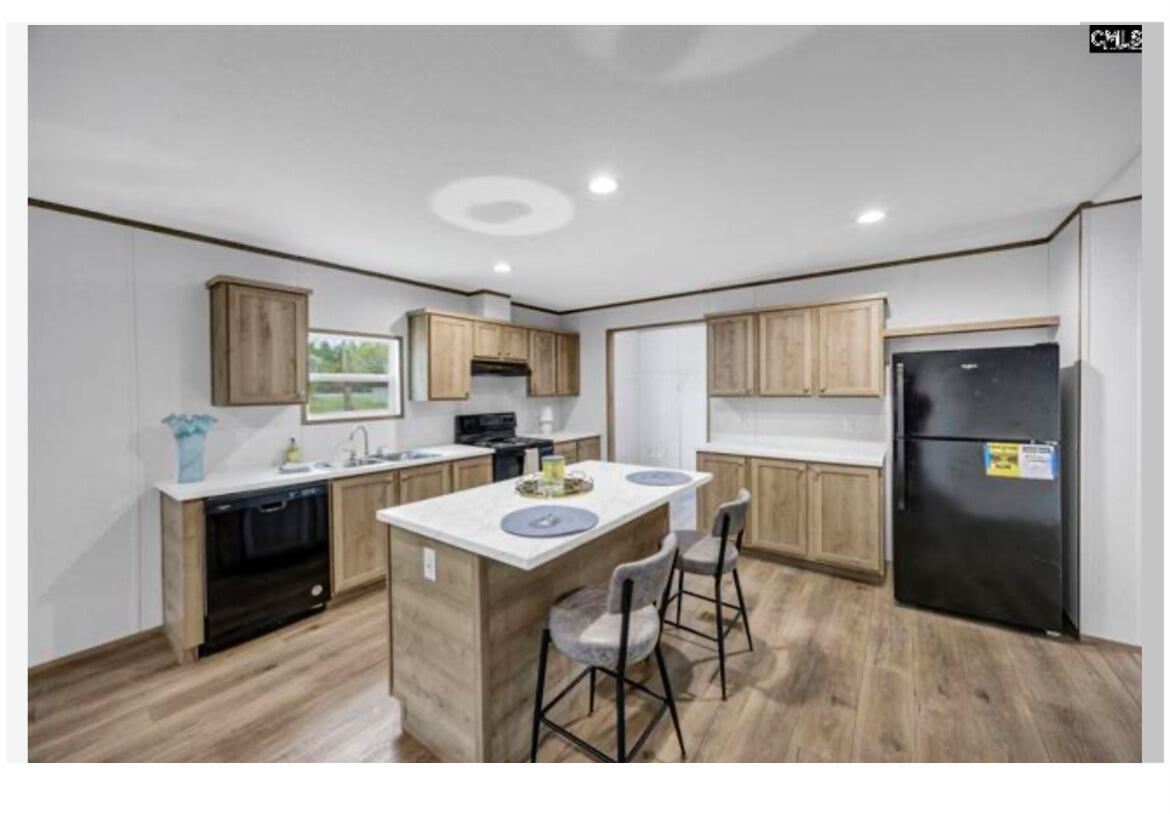 160 Thornridge Road