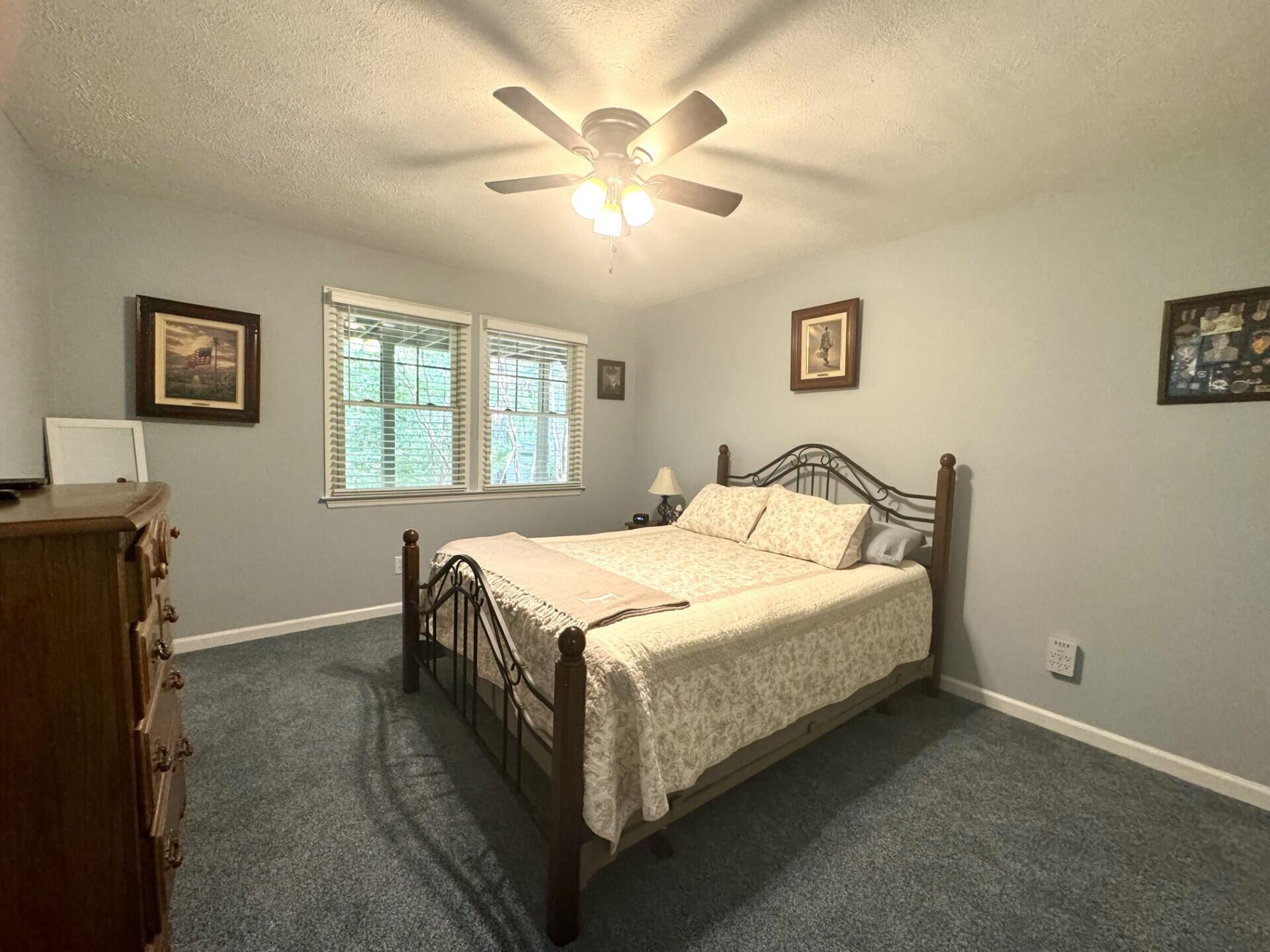 6 Bungalow Village Way