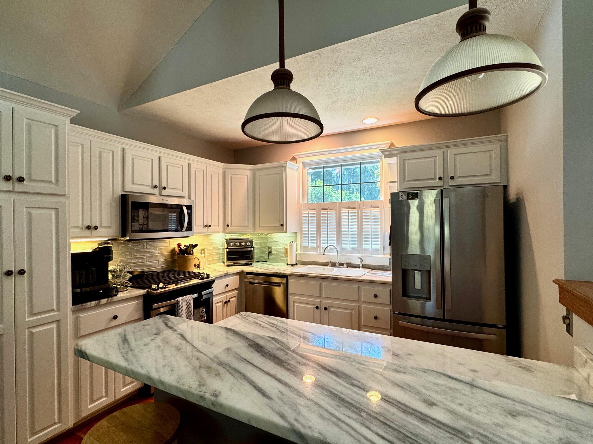 6 Bungalow Village Way