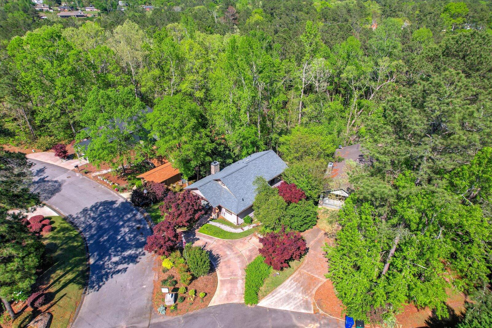 6 Bungalow Village Way