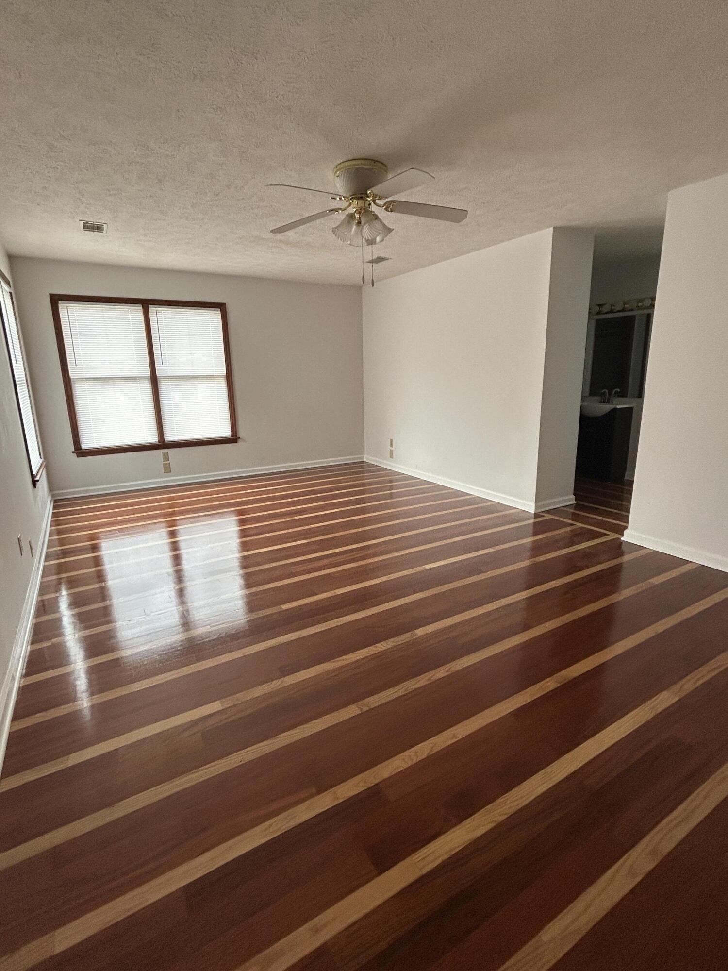 1970 Gray Mare Hollow Road