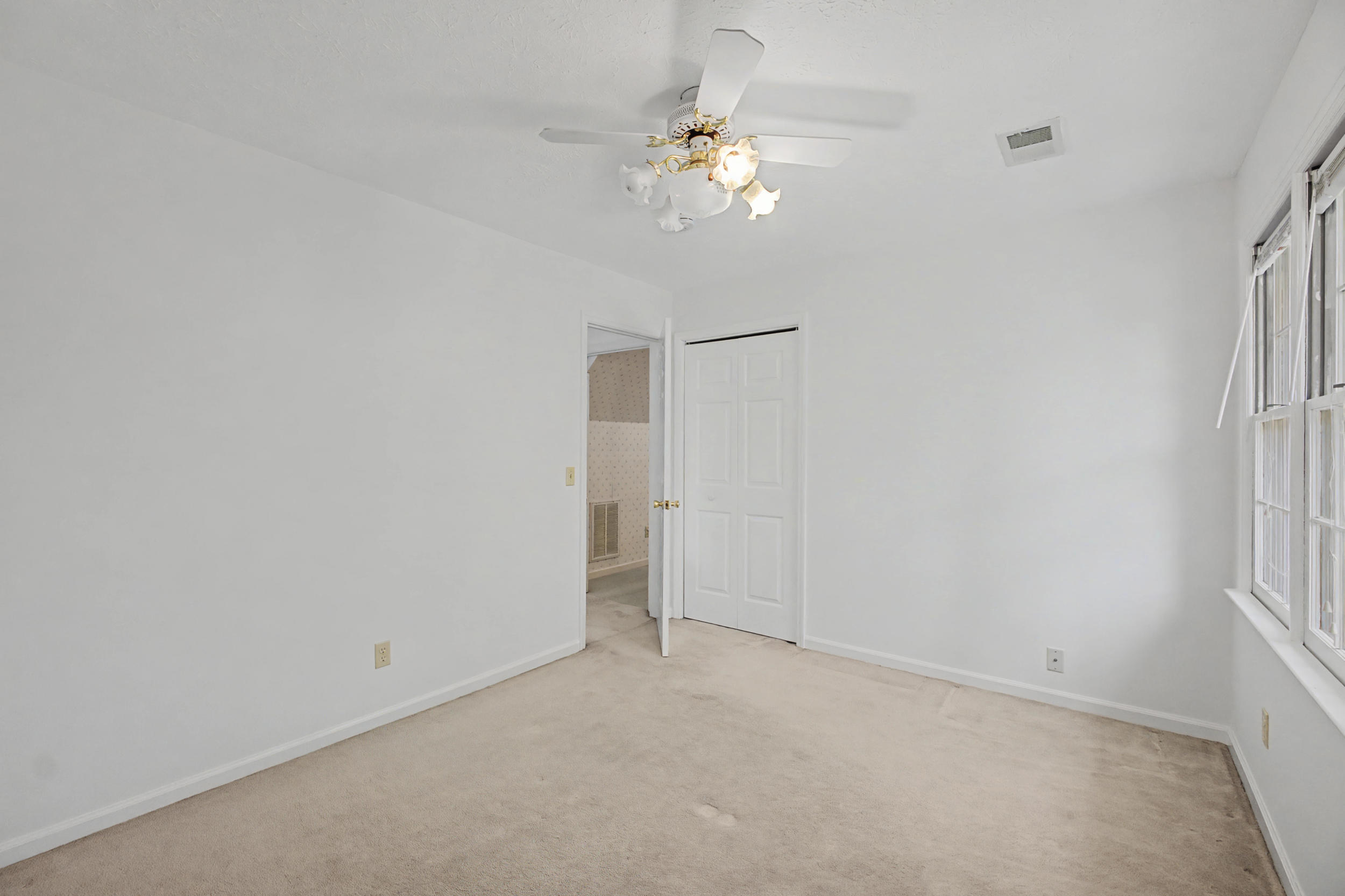 222 Gatewood Drive