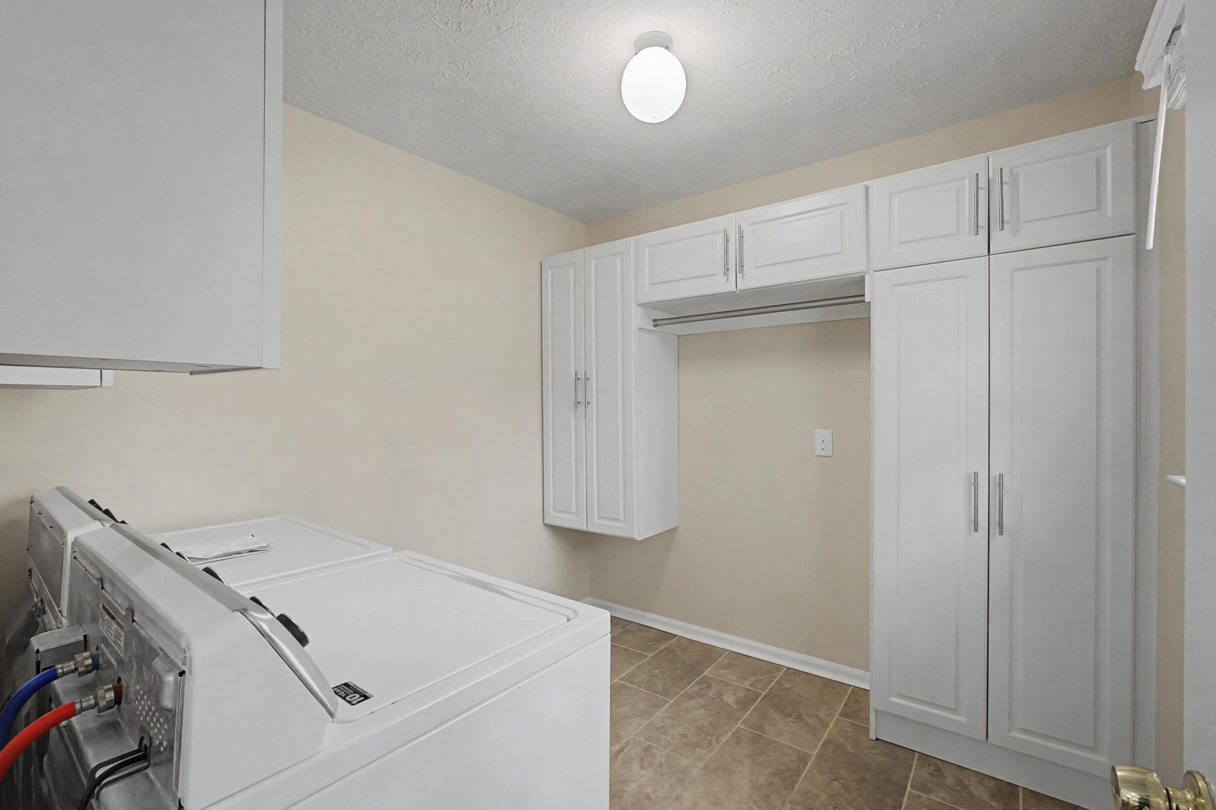 222 Gatewood Drive