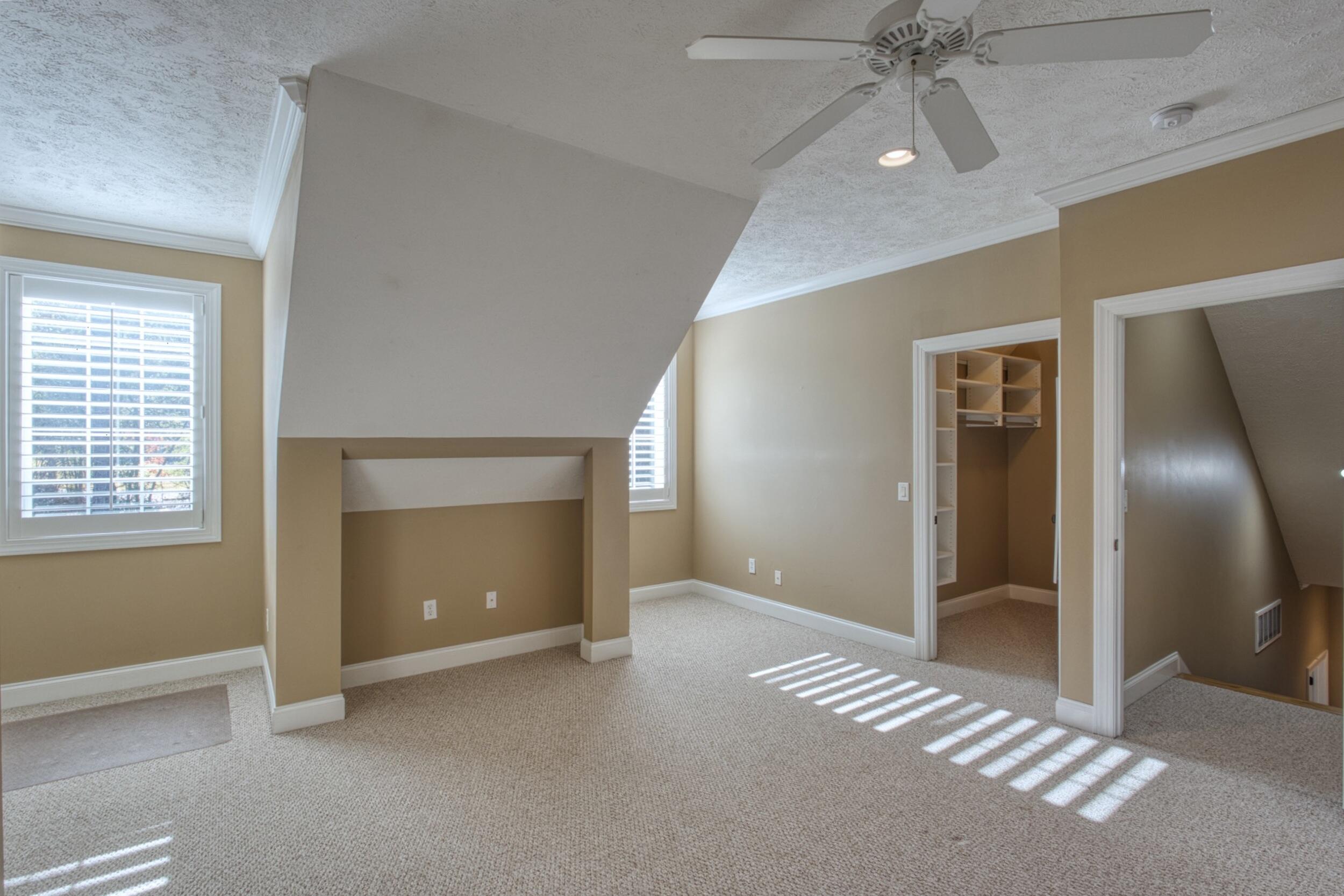 213 Birch Tree Circle