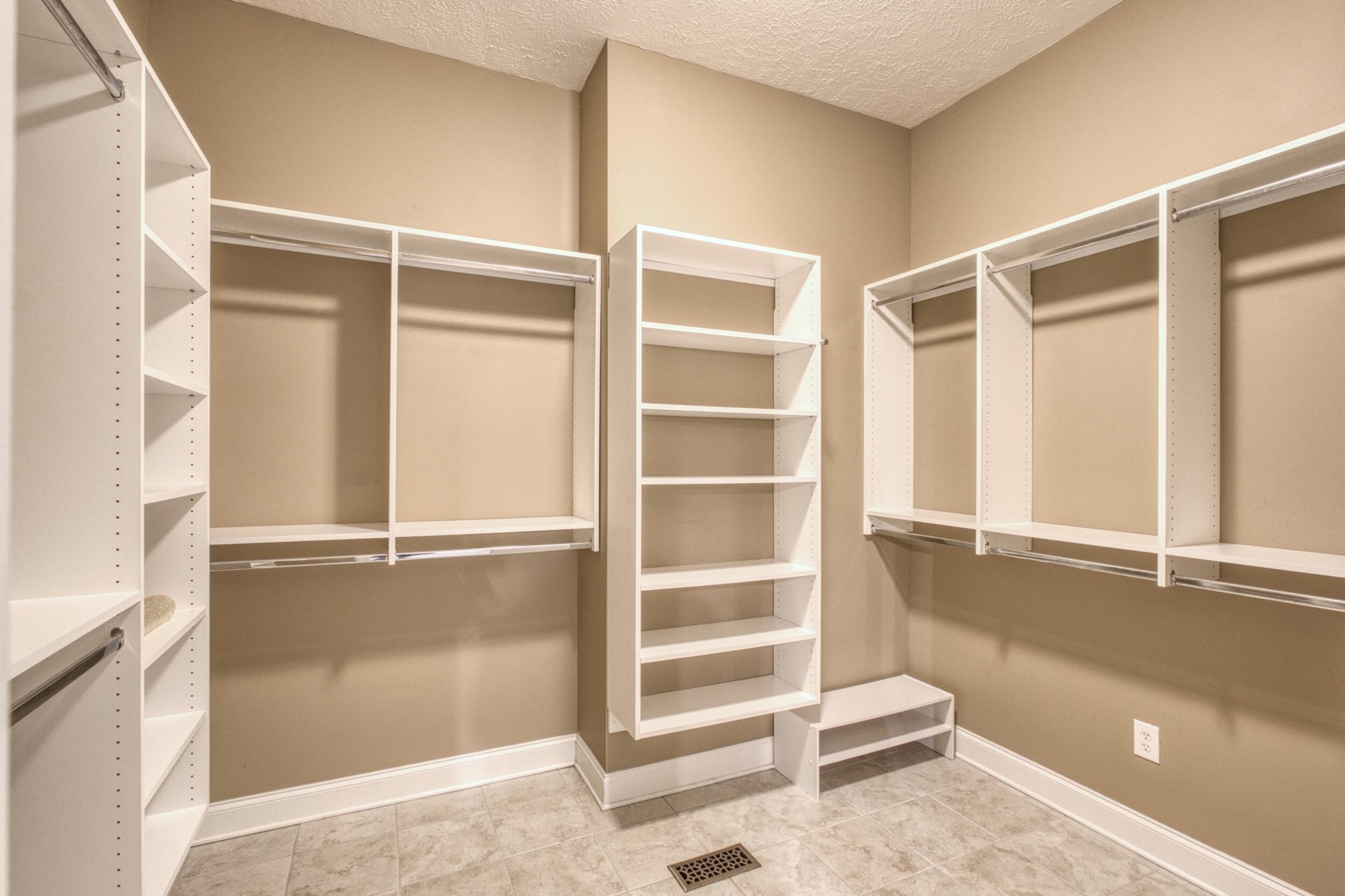 213 Birch Tree Circle