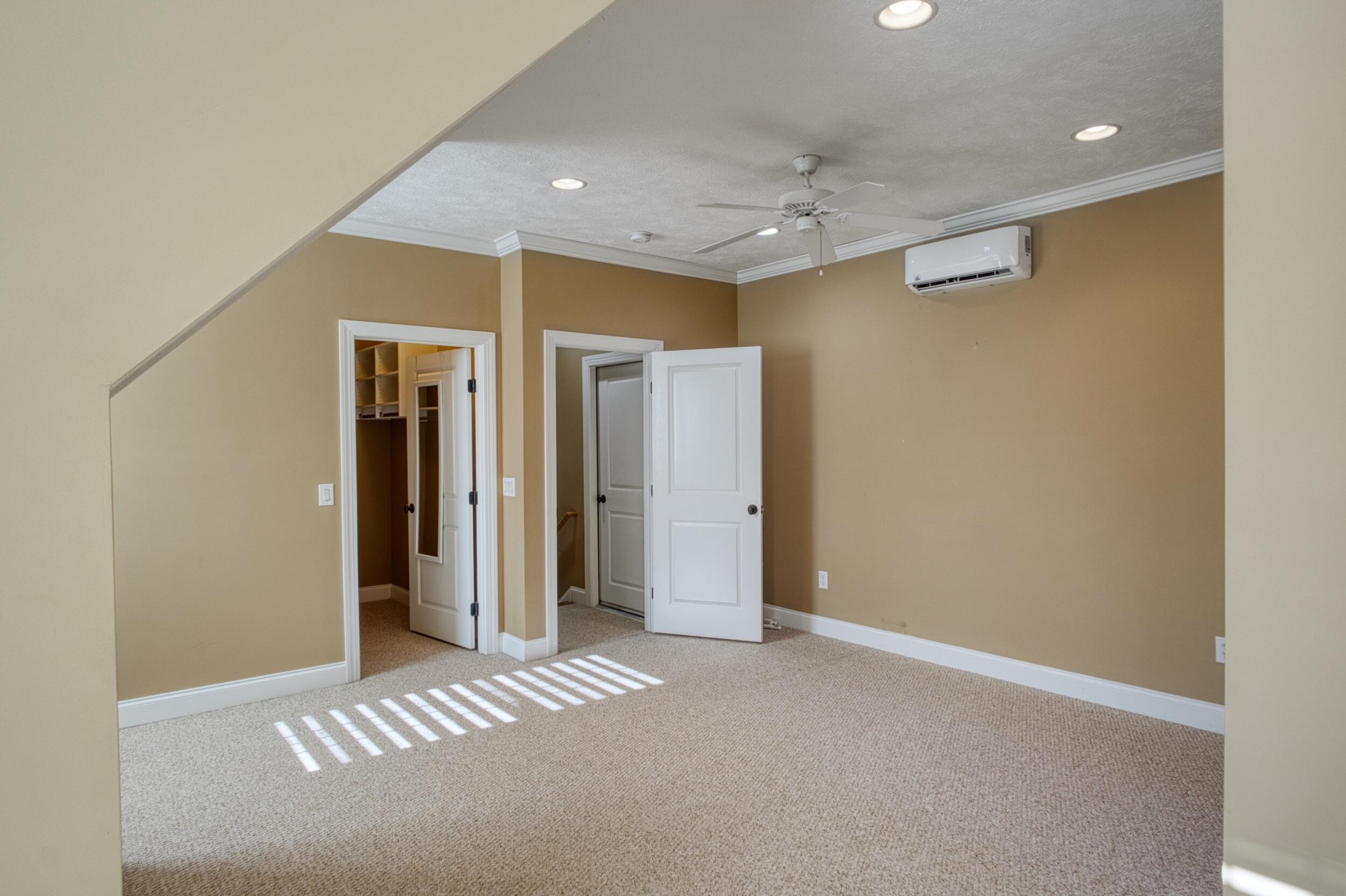 213 Birch Tree Circle