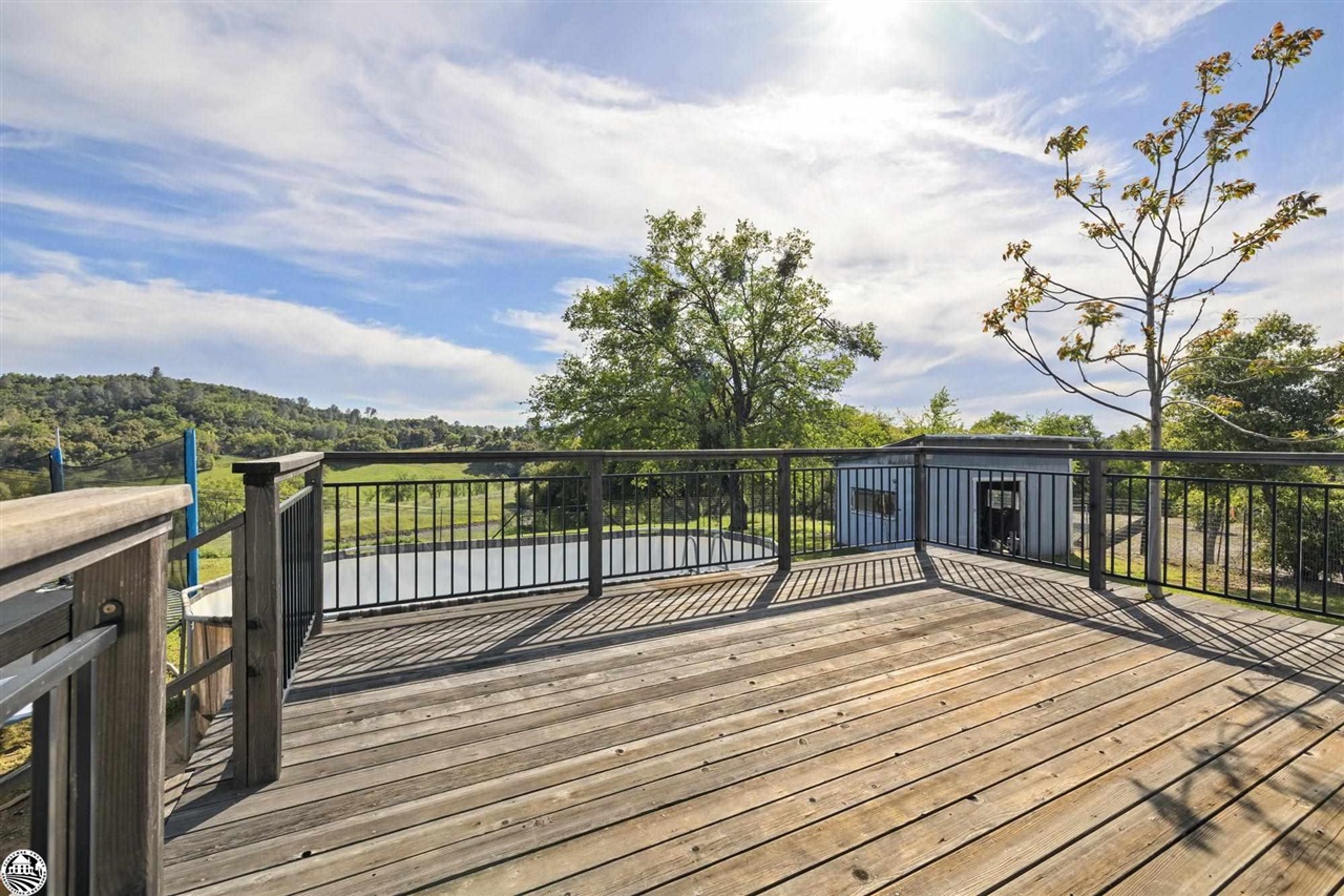 3949 Juniper Dr.