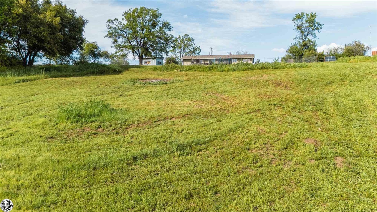 3949 Juniper Dr.