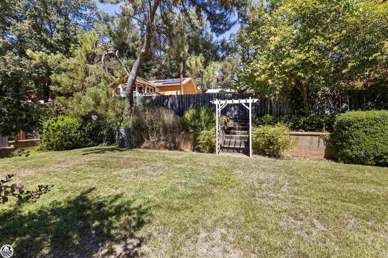 619 Shaws Flat Rd.