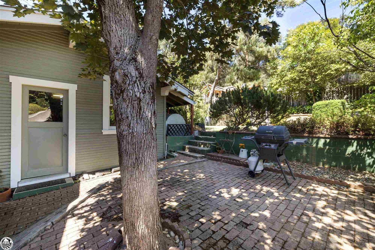 619 Shaws Flat Rd.