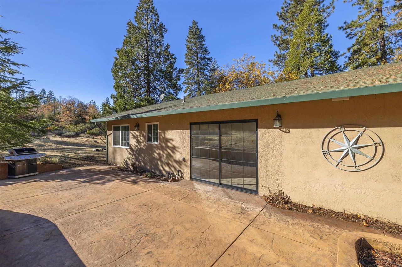 22361 Ridge