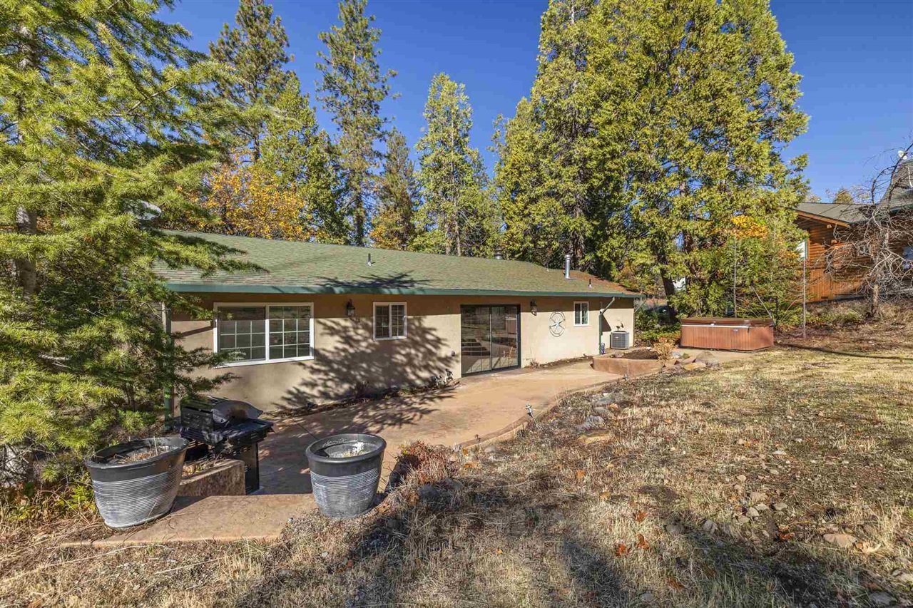 22361 Ridge