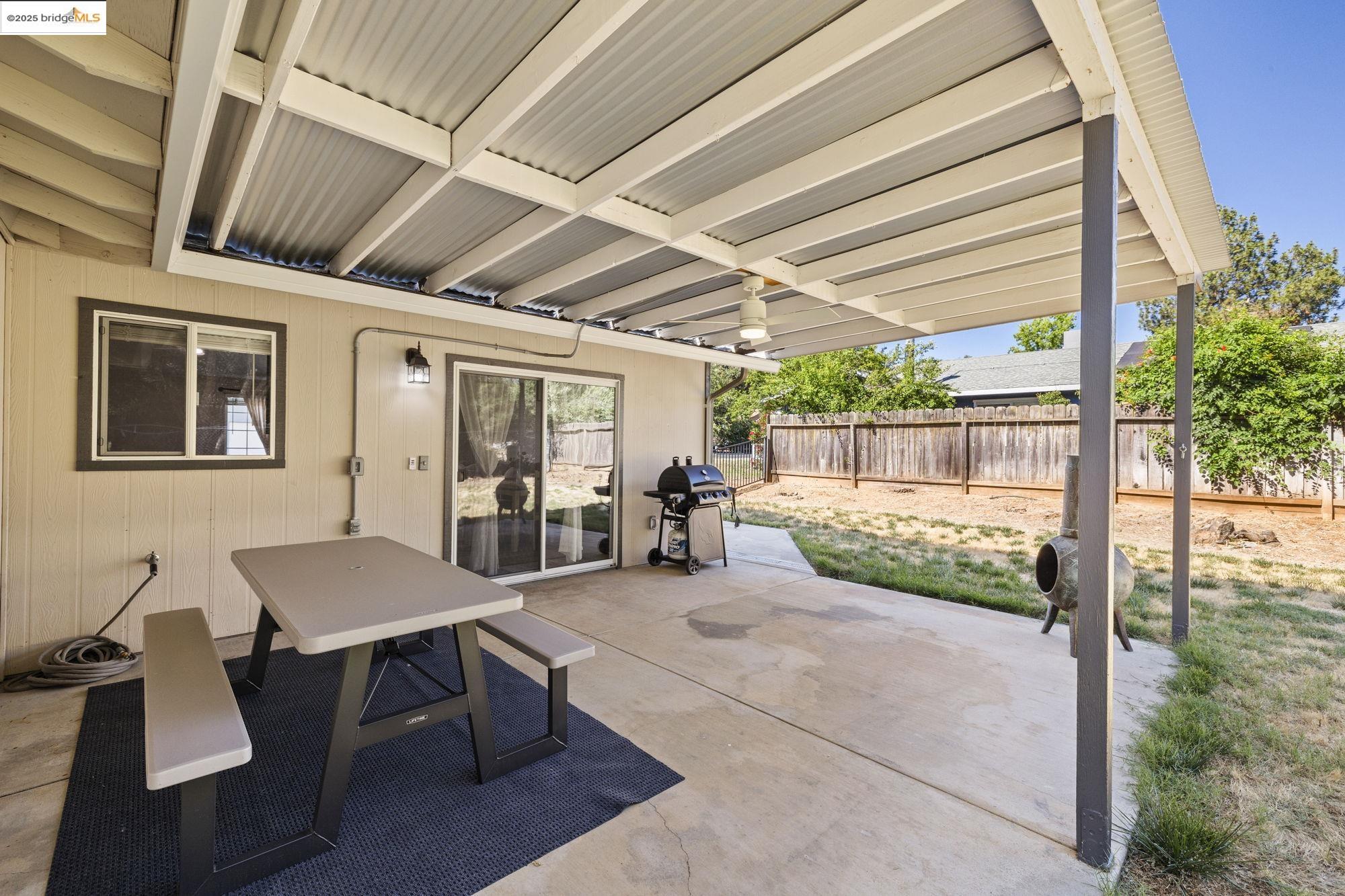 10855 Robinwood Ln