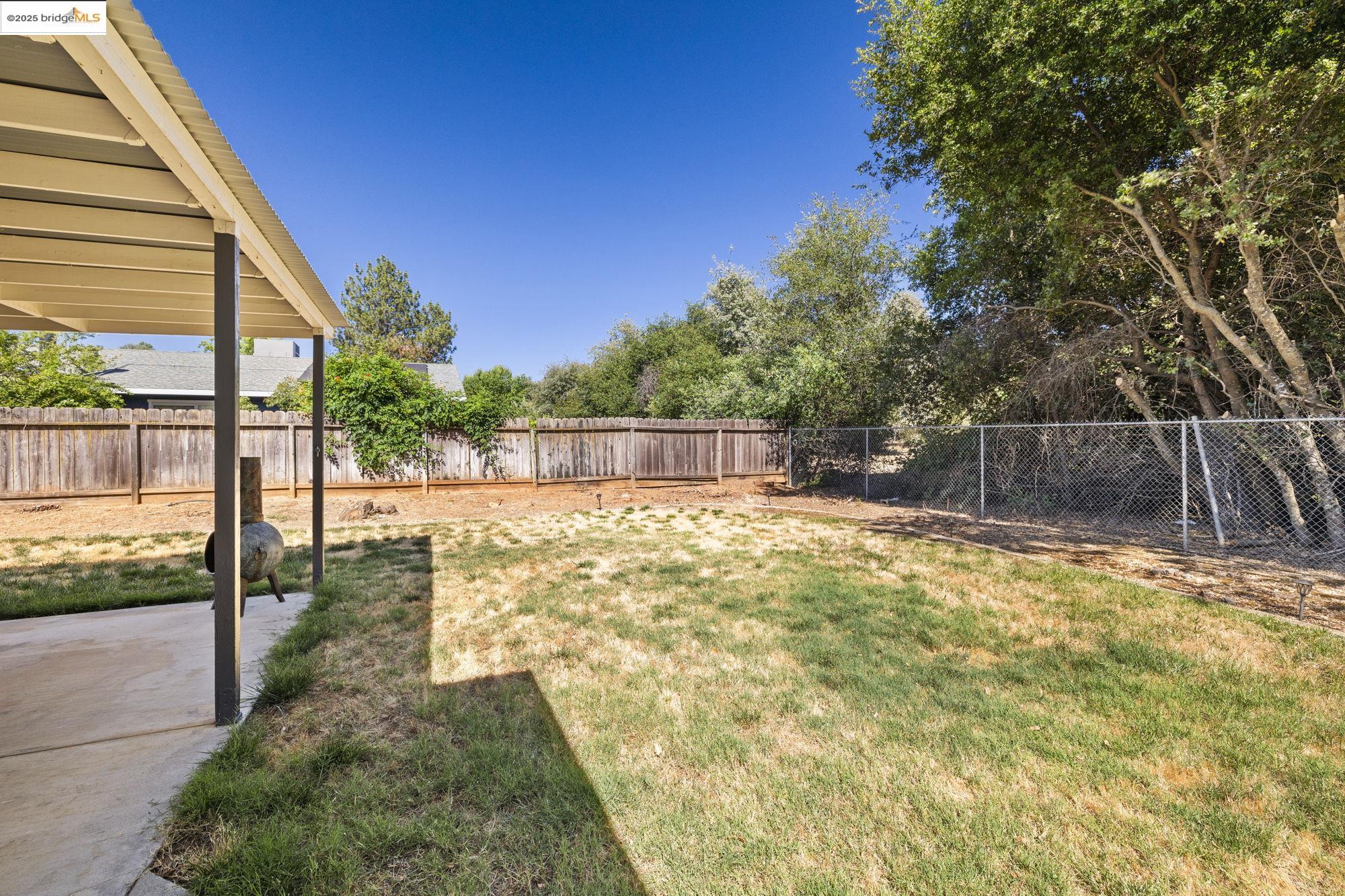 10855 Robinwood Ln