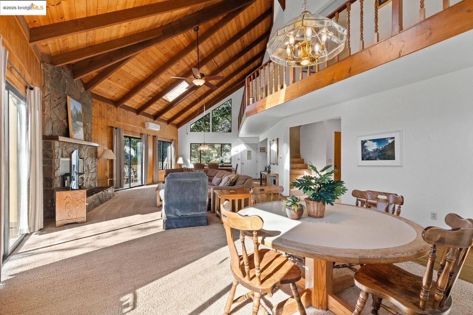 20266 Pine Mountain Dr