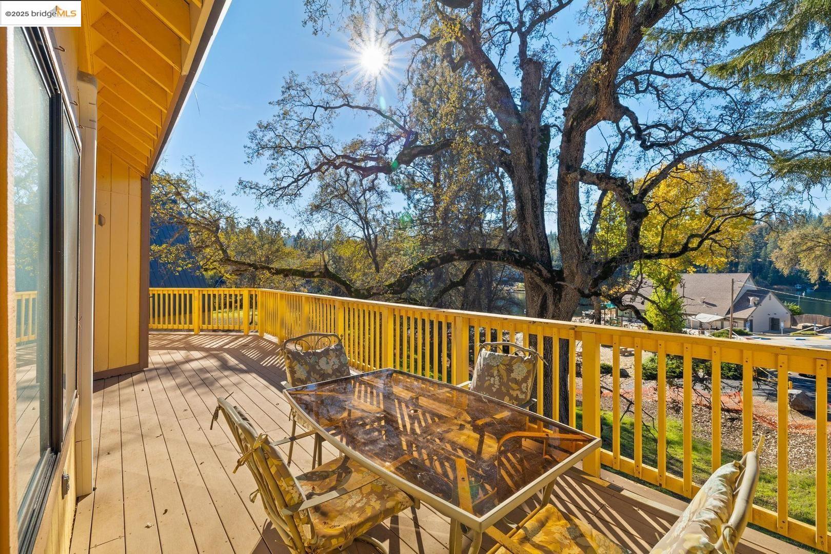 20266 Pine Mountain Dr