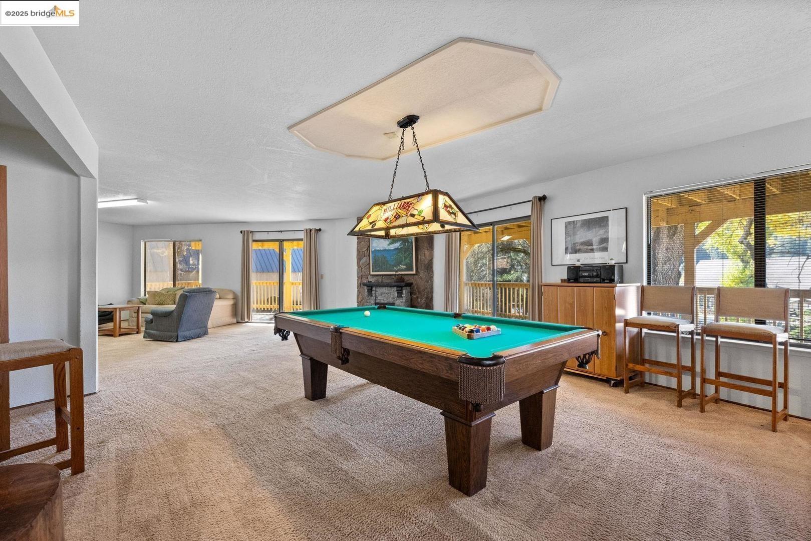 20266 Pine Mountain Dr