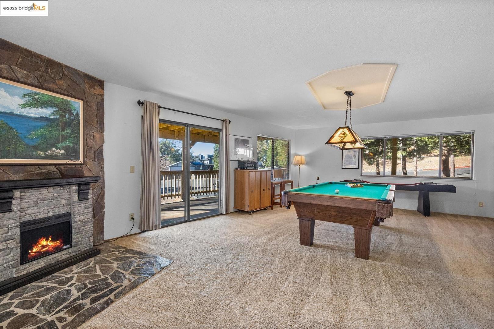 20266 Pine Mountain Dr