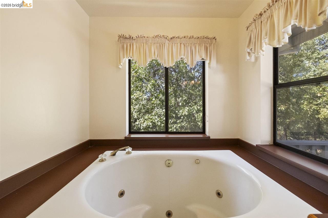 16620 Charles Otter Drive