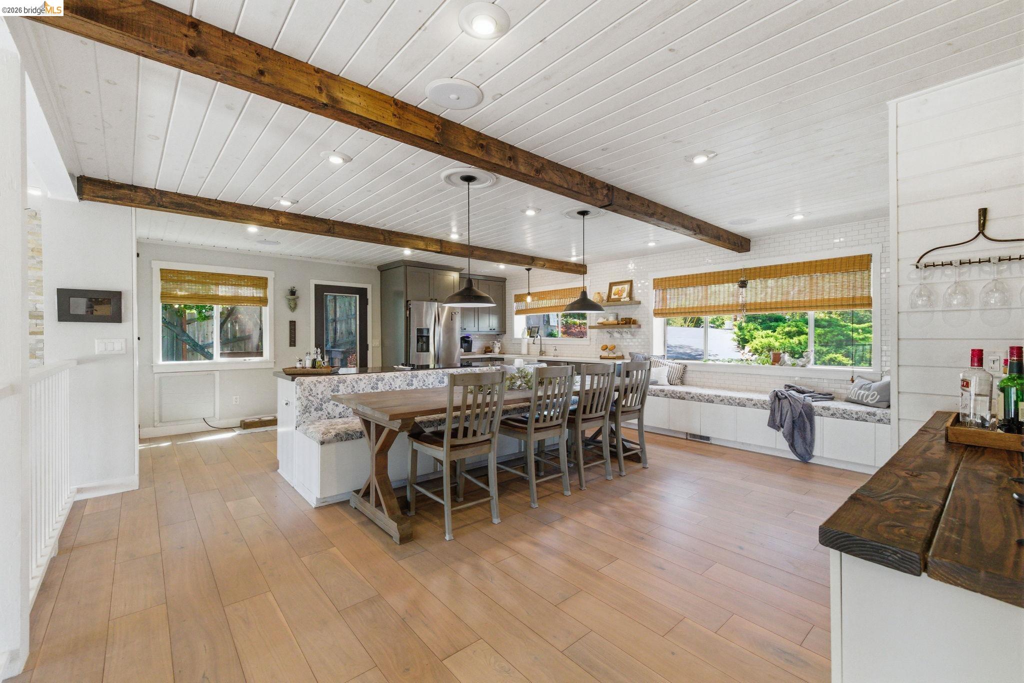 20135 Gibbs Dr