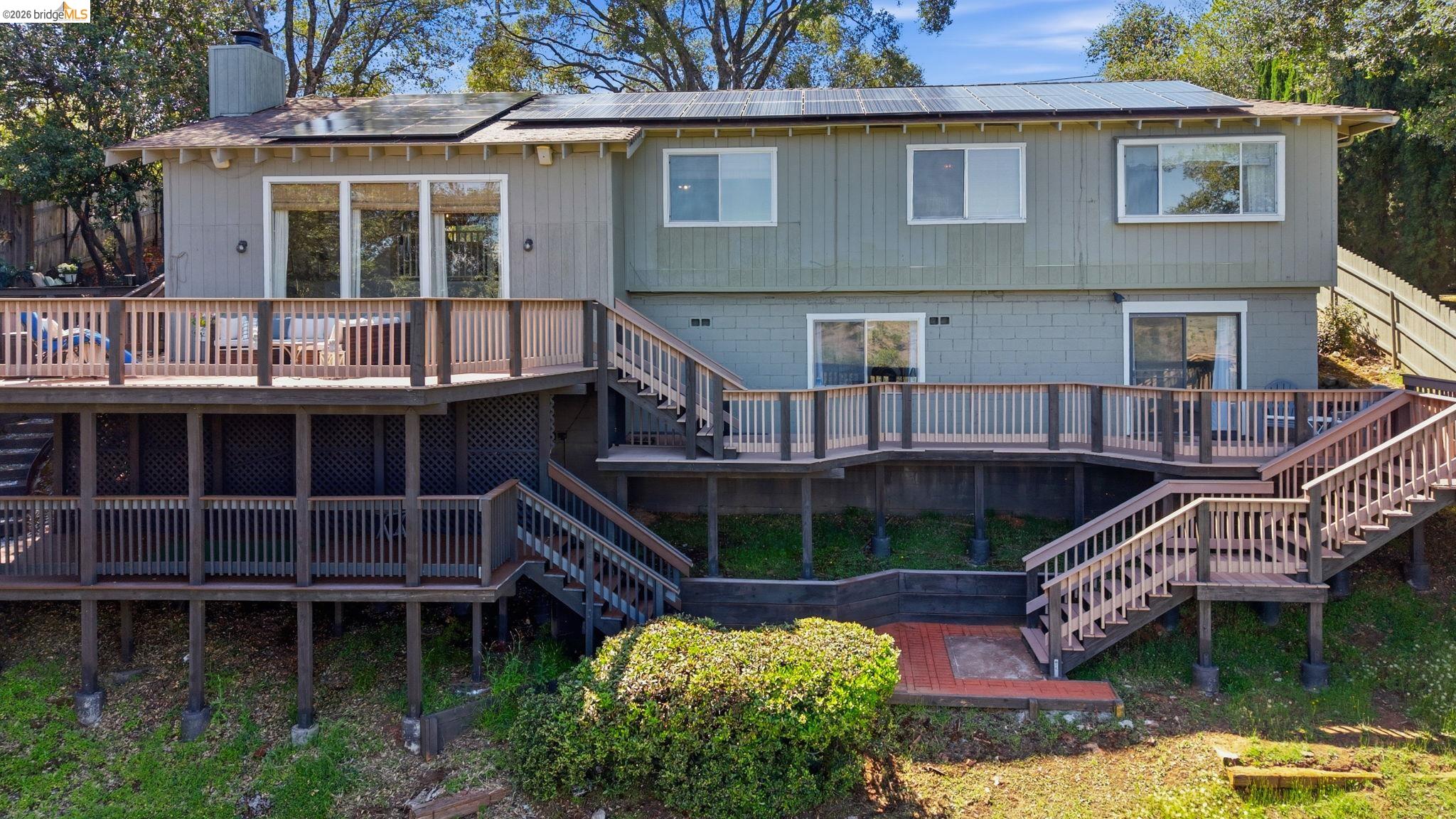 20135 Gibbs Dr
