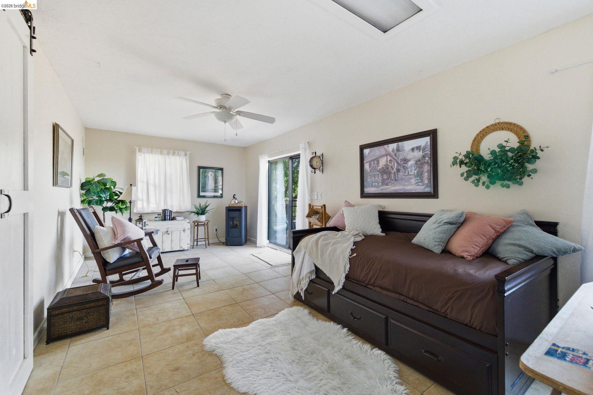 20135 Gibbs Dr