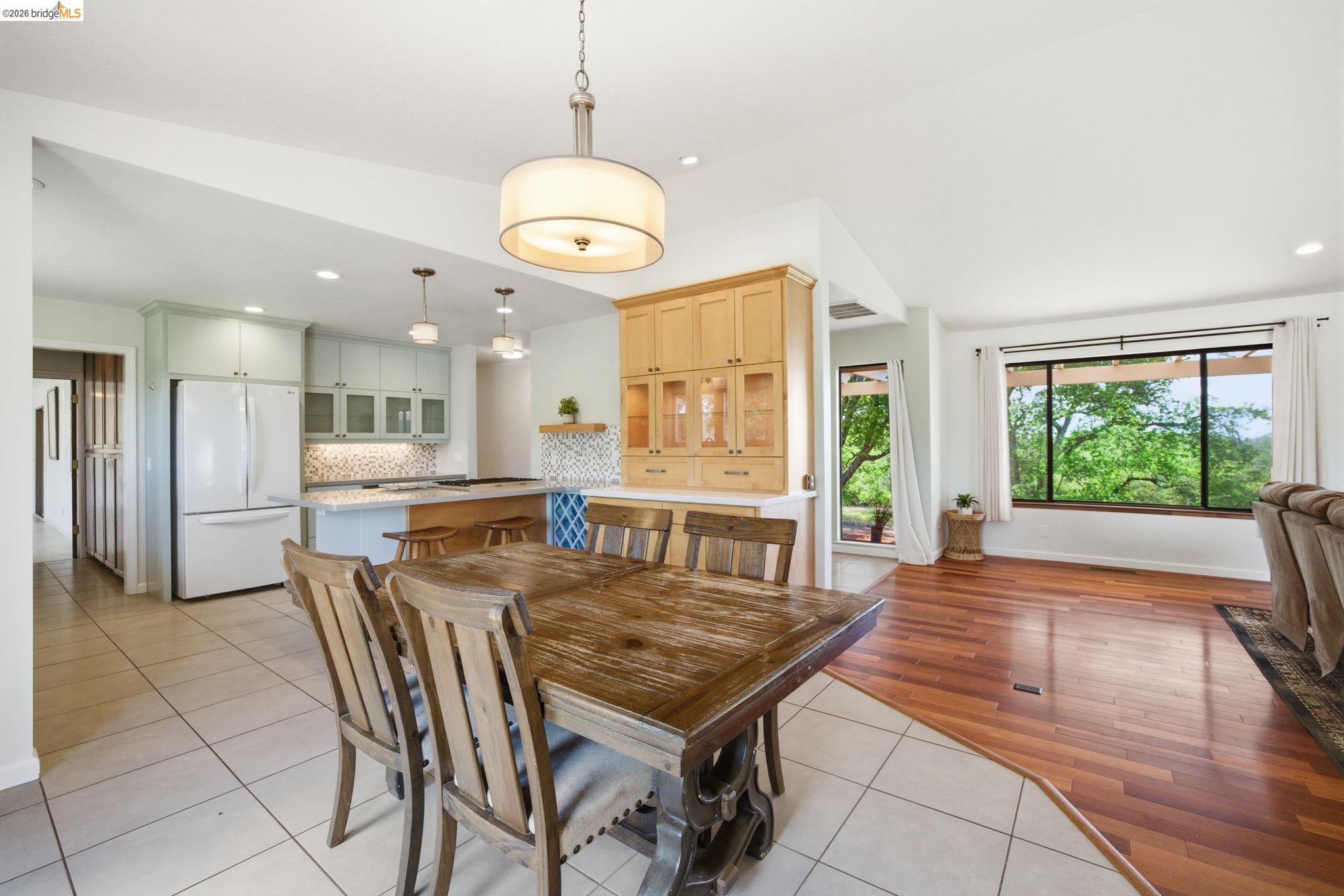 23245 Isabella Ct