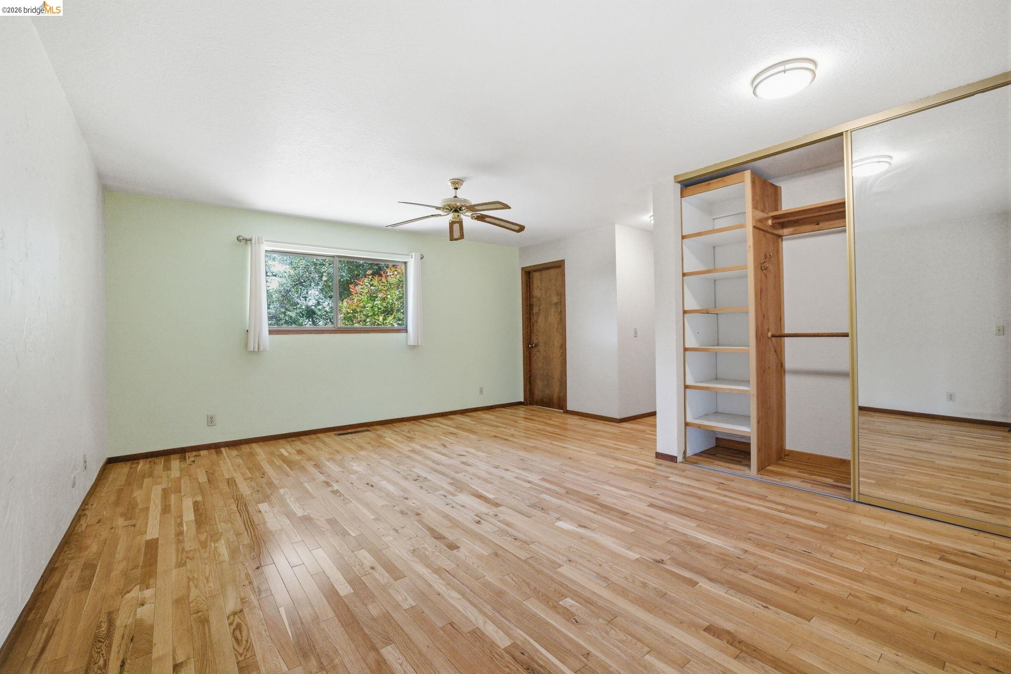 23245 Isabella Ct