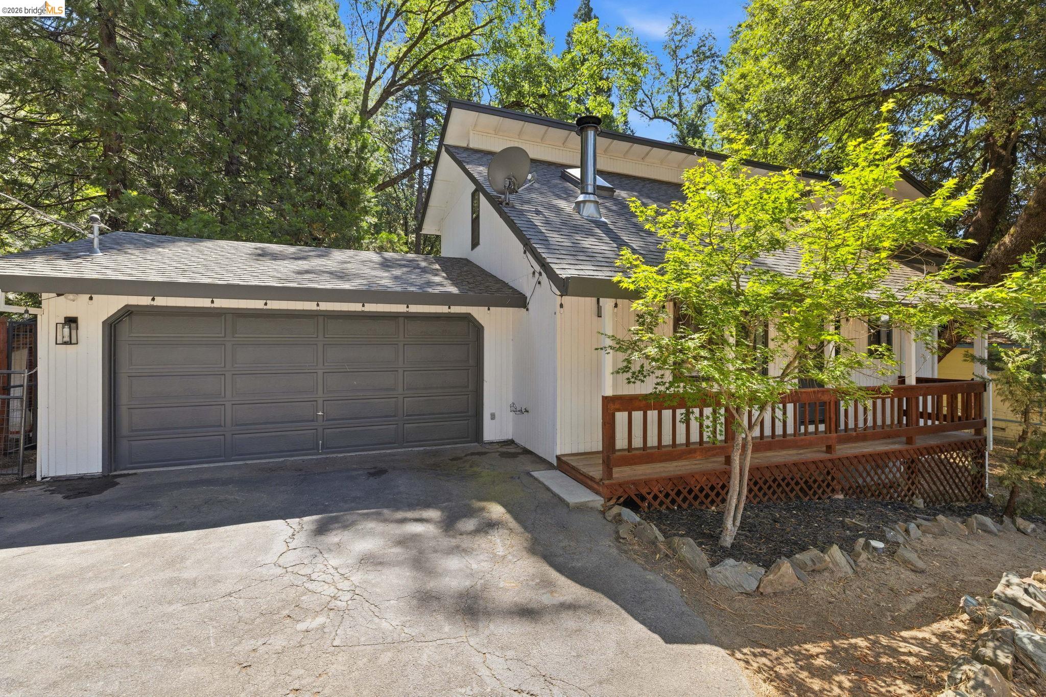 22255 W Crystal Falls Ct