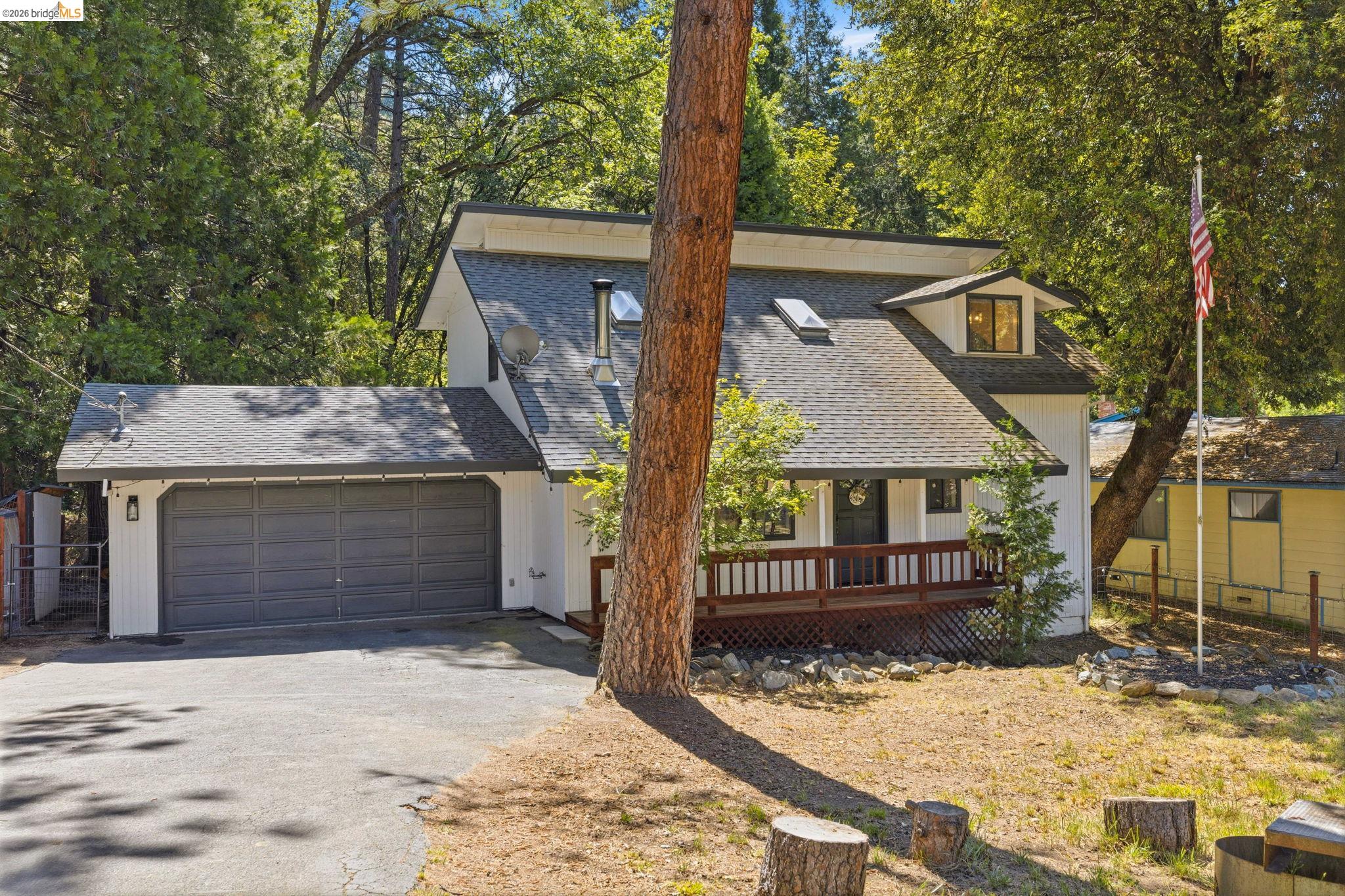 22255 W Crystal Falls Ct