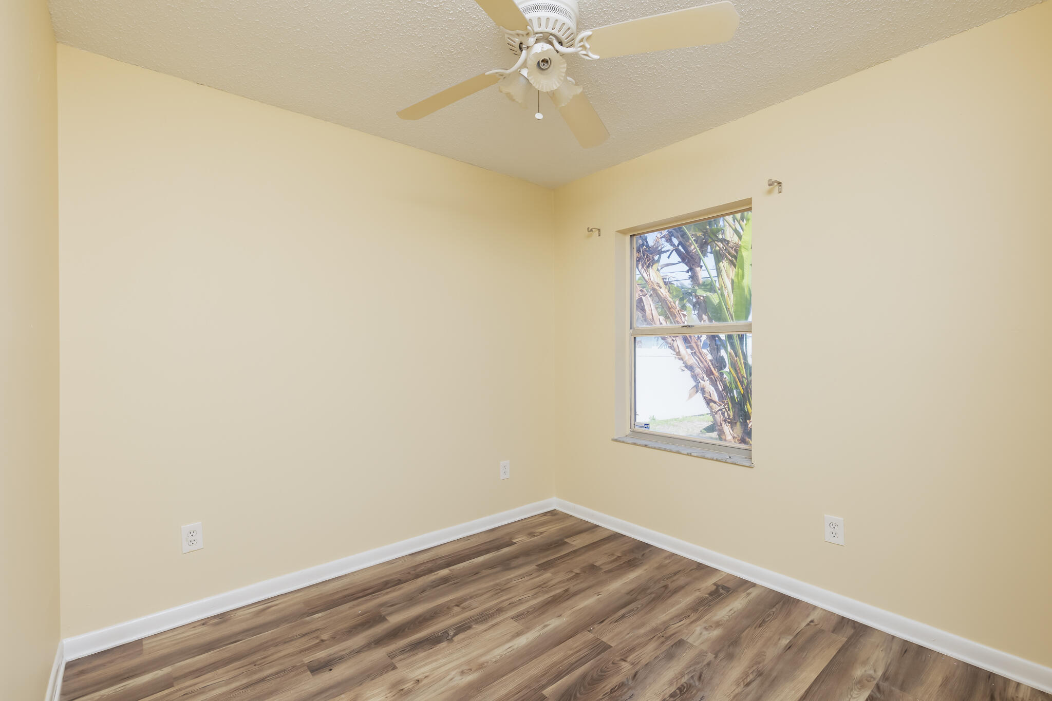 1107 SW Ithaca Street, Port St. Lucie