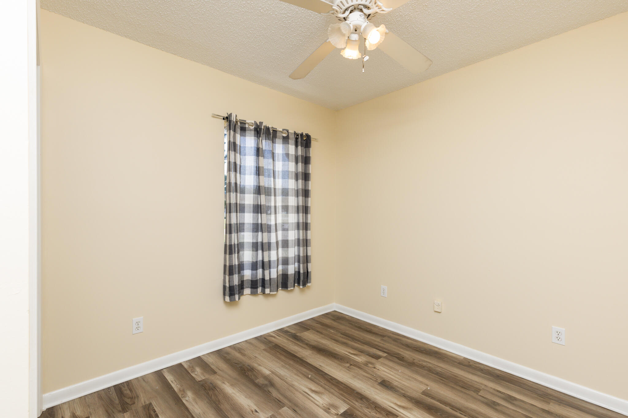 1107 SW Ithaca Street, Port St. Lucie