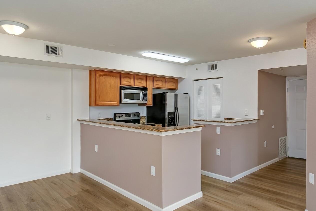 281 SW Palm Drive 102, Port St. Lucie Unit: 102