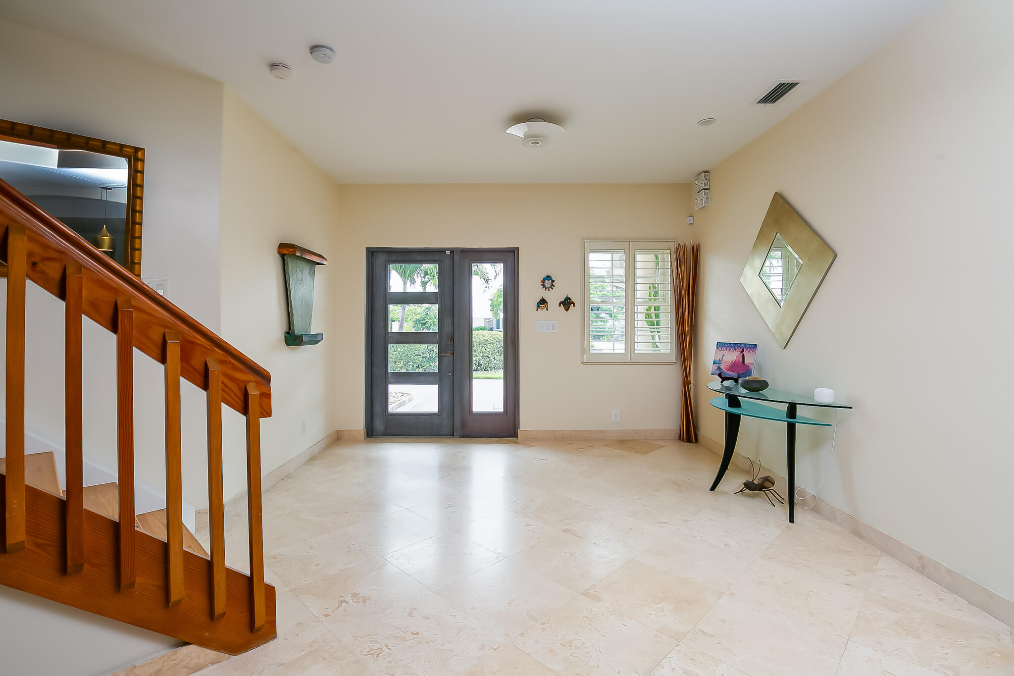 1606 Thumb Point Drive