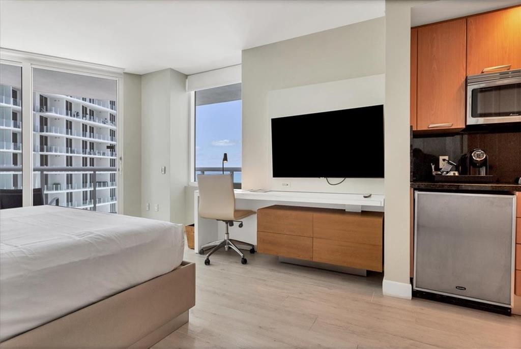 505 N Fort Lauderdale Beach Blvd Unit: 1010