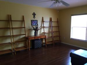 165 SW Covington Road