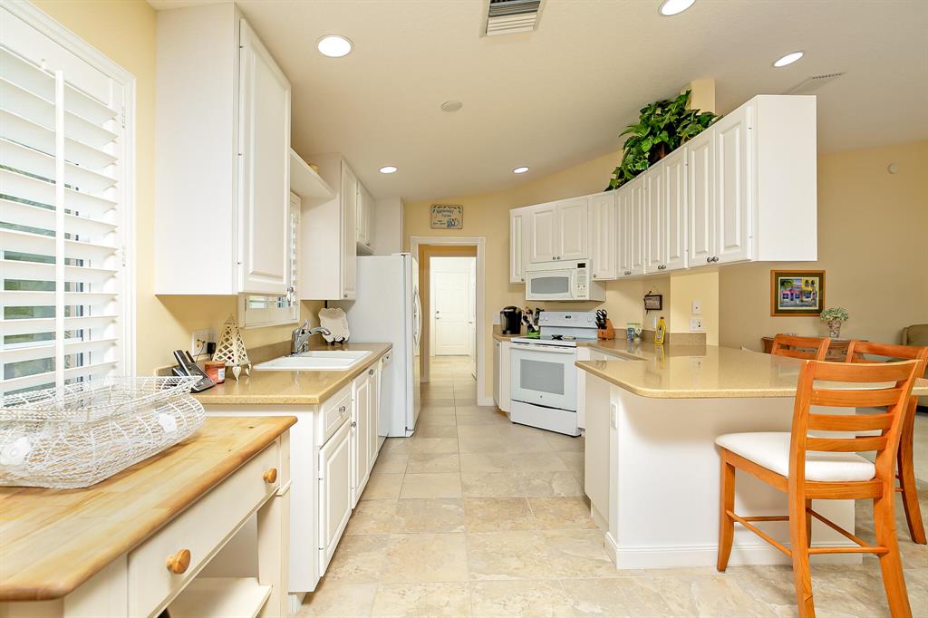 10486 SW Stratton Drive
