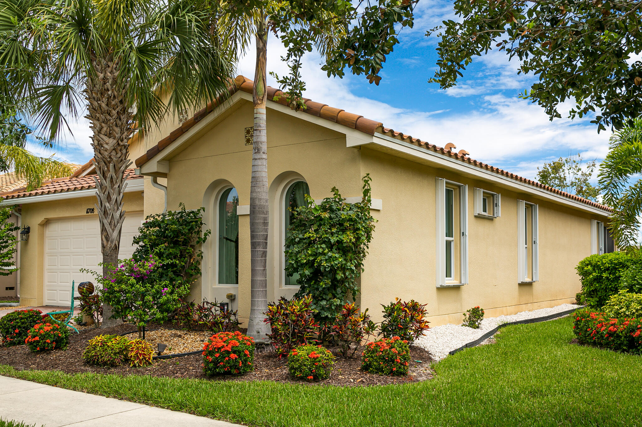 11708 SW Mountain Ash Circle