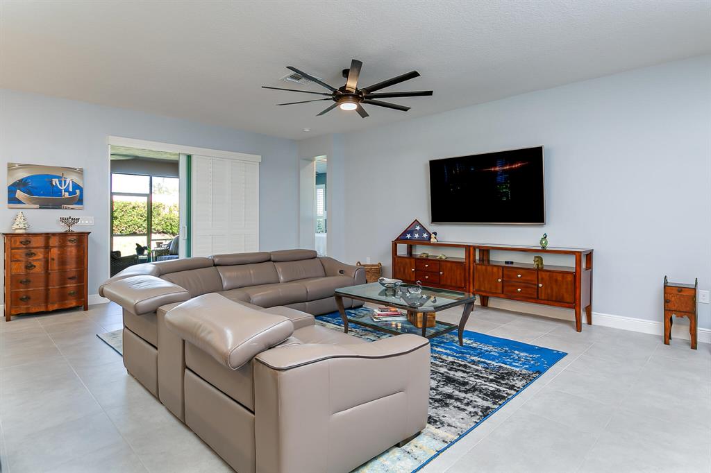 10171 SW Coral Tree Circle